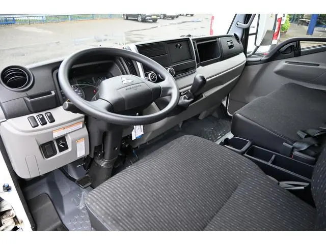 FUSO Canter