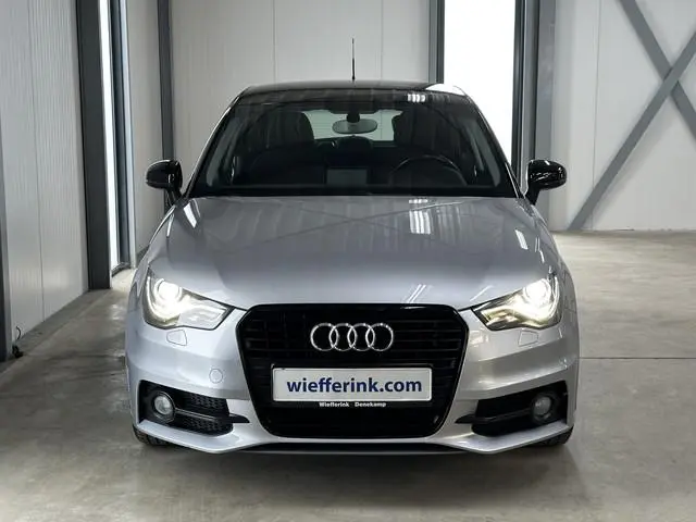 Audi A1 Sportback 1.4 TFSI CoD 140 pk Admired | Navi | S-line | Trekhaak |