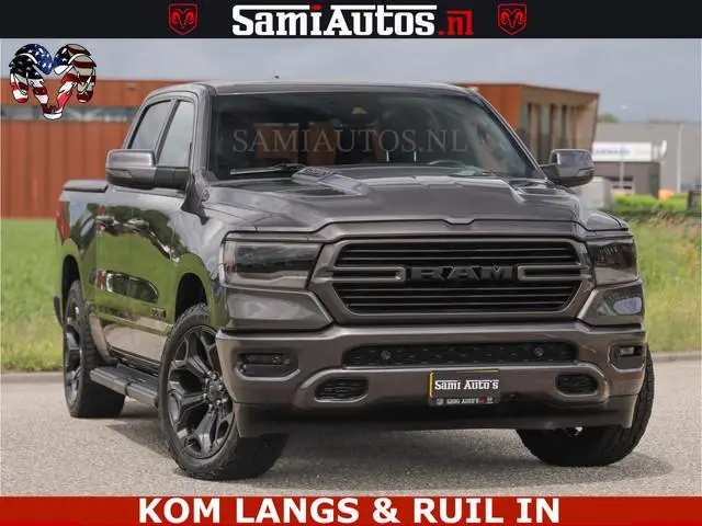 Dodge RAM SPORT | 5.7 V8 HEMI 402PK | GRANITE CRYSTAL | GROOTSCHERM | PANO | LIMITED WIELEN | DUBBEL...