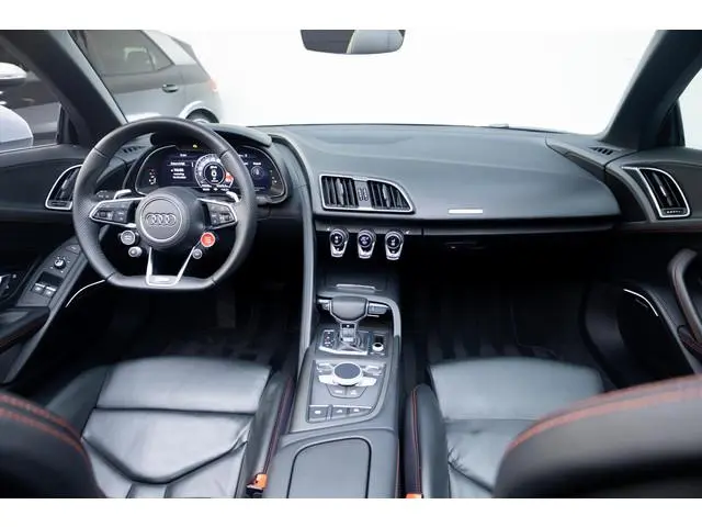 Audi R8 Spyder 5.2 FSI quattro | Carbon | B&O | Sportuitlaat |