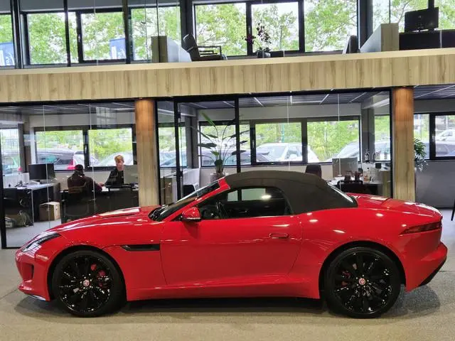 Jaguar F-Type