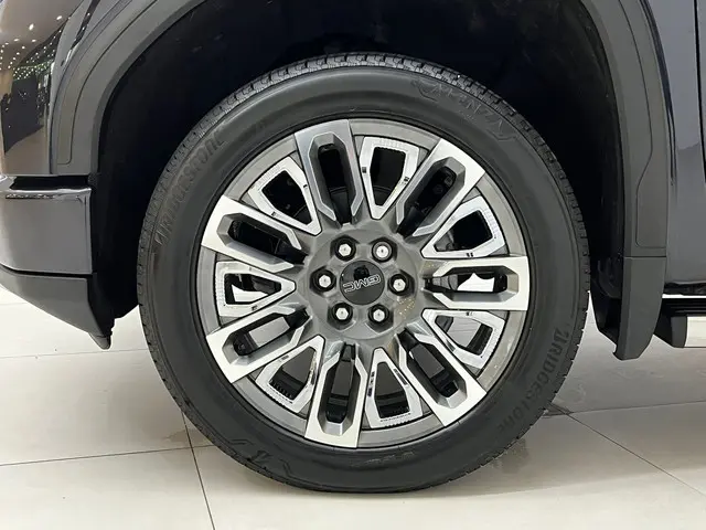 GMC Sierra