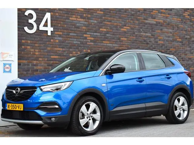 Opel Grandland X 1.6 Turbo Hybrid Business Elegance