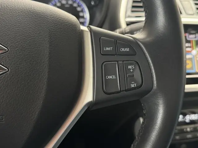 Suzuki S-Cross