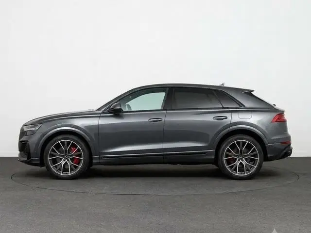 Audi Q8 Pro Line S 55 TFSI e 394 pk | Glazen panoramadak | Leder boven kunstleder onder | Trekhaak e...