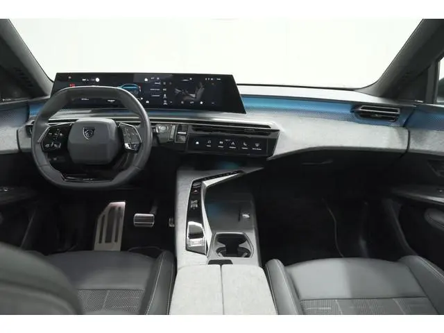Peugeot 3008 1.2 Hybrid 145 GT | Panoramadak | Focal Hi-Fi | 360 Camera | Elektronische kofferklep