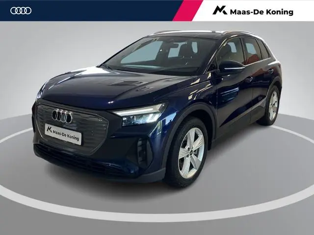 Audi Q4 e-tron 40 82 kWh 150kW/204PK · Leder · Stoelverwarming · Parkeersensoren · Garantie t/m 30-0...