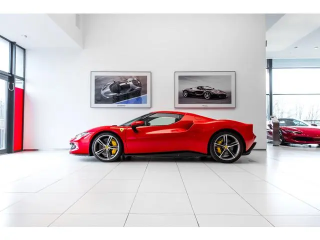 Ferrari 296