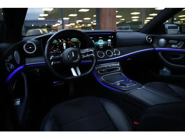 Mercedes-Benz E-klasse 300 de Business Solution Luxury AMG Pakket Panoramadak Burmester Adapt. Cruis...