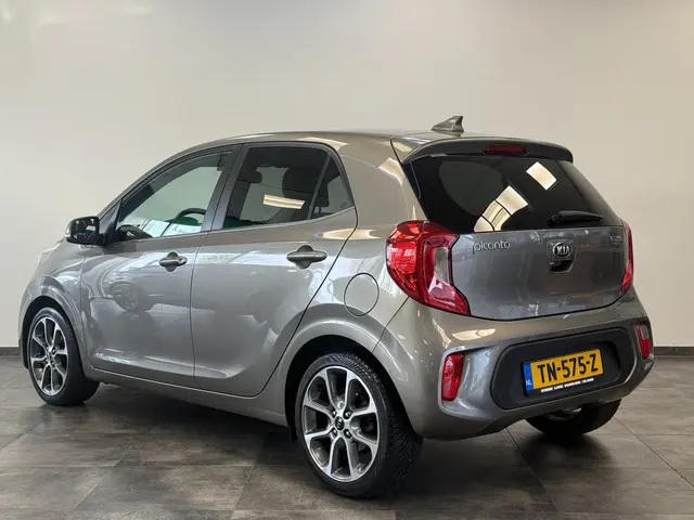 Kia Picanto 1.0 CVVT Design Edition Navi Bluetooth ! 2e Paasdag geopend van 12.00 tot 17:00u !