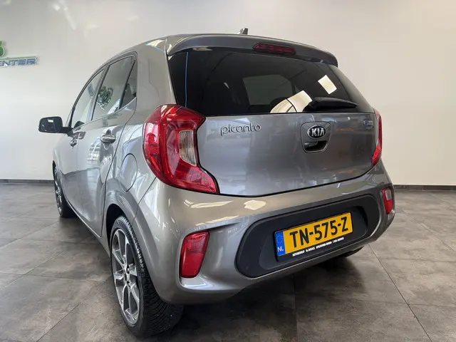 Kia Picanto 1.0 CVVT Design Edition Navi Bluetooth ! 2e Paasdag geopend van 12.00 tot 17:00u !