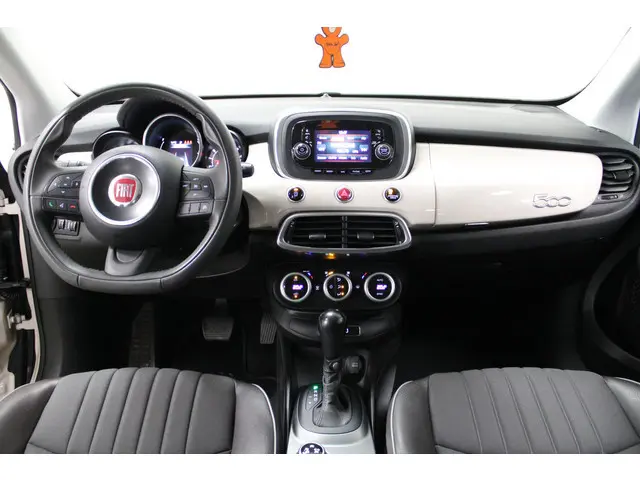 Fiat 500 X 1.4 Turbo MultiAir Lounge Navi|Camera|Cruise|Side Assist