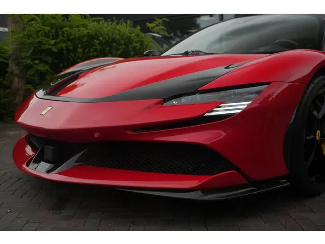 Ferrari SF90 Stradale