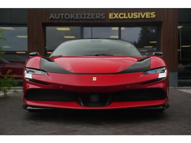 Ferrari SF90 Stradale