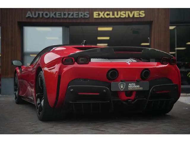 Ferrari SF90 Stradale