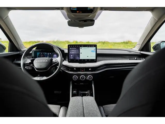 Skoda Superb Combi 1.5 TSI PHEV Selection | TREKHAAK | SUNSET | 18"