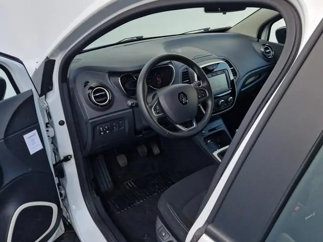 Renault Captur 0.9 TCe Intens rijklaar incl. grote beurt en nwe APK | Carplay, Navi, Stoelverw, Park...