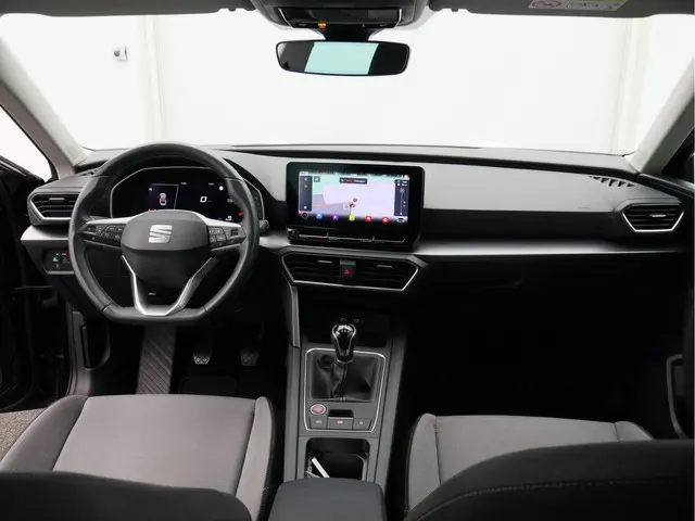 SEAT Leon Sportstourer 1.0 TSI Style Business Intense/ lage km!