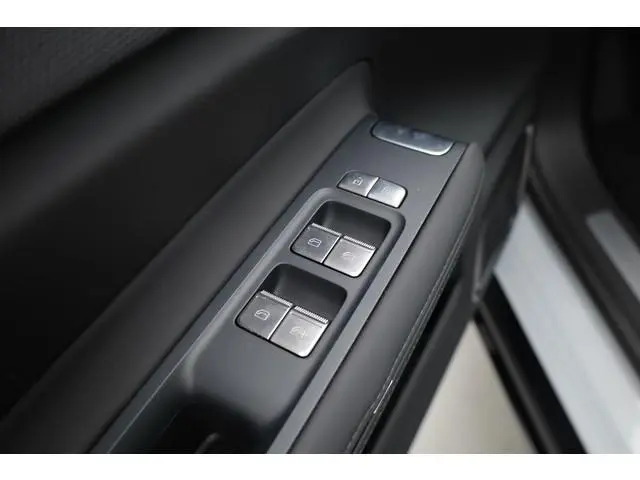 Polestar 4