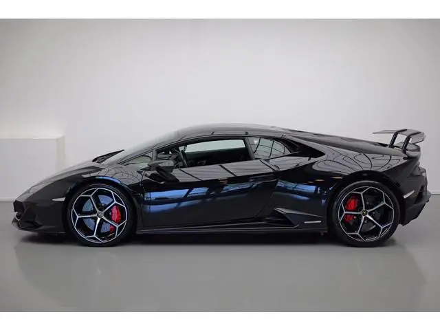 Lamborghini Huracán 5.2 V10 EVO |Lift|Carbon.Spoiler|Cruise|Alcantara|