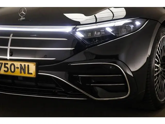 Mercedes-Benz EQS