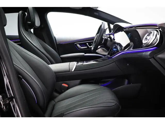 Mercedes-Benz EQS
