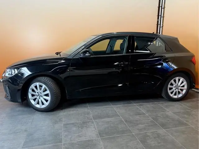 Audi A1 Sportback 25 TFSI epic lmv | stuurbediening