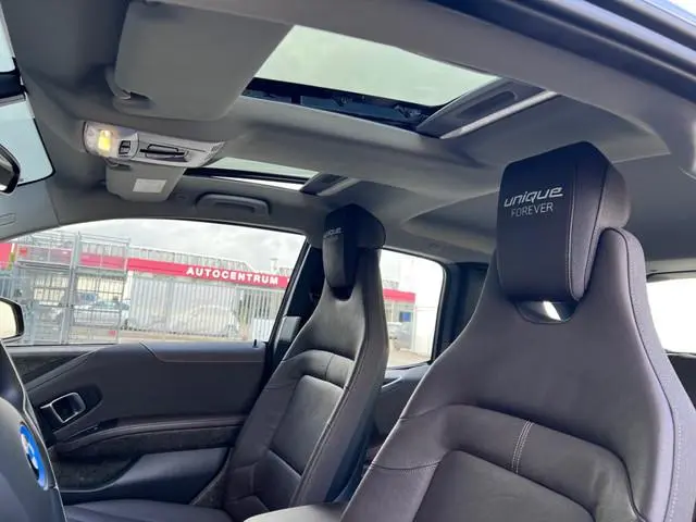 BMW i3 S 184pk*Unique Forever*120Ah/42 kWh/Sunroof/2xAdaptive/Leder/W-pomp/3-fase/20"