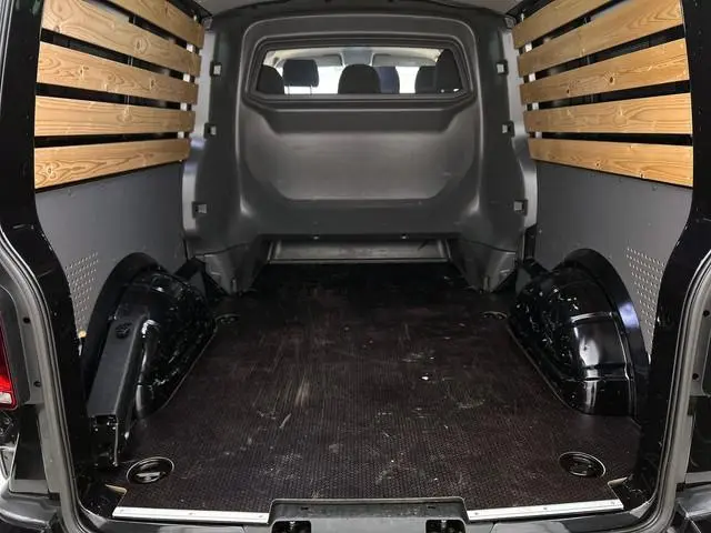 Volkswagen Transporter 2.0TDI L2H1 150PK Highline Dubbele Cabine Automaat Automaat Adaptive Cruise C...