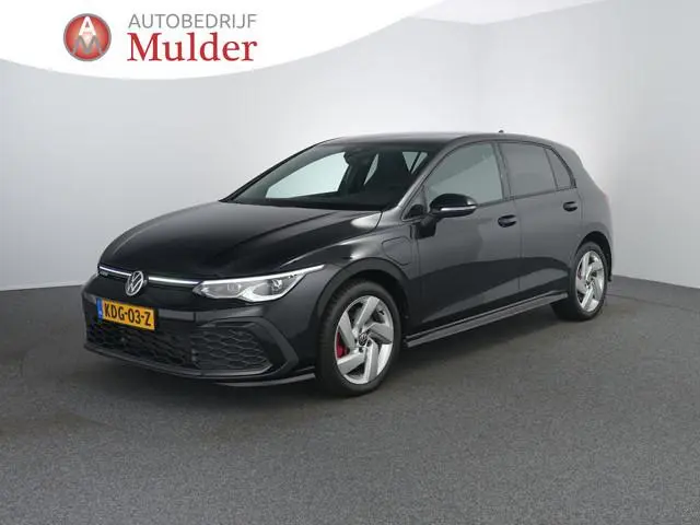 Volkswagen Golf 1.4 eHybrid GTE | Winterpakket | SOH 90.5% | Camera | ACC | Carplay |
