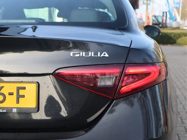 Alfa Romeo Giulia