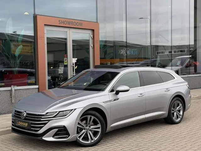 Volkswagen Arteon Shooting Brake 1.4 TSI eHybrid R-Line Business+ | ACC | SOH 92,5% | Stoel/Stuurver...