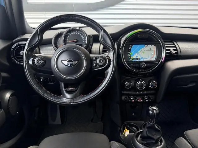 MINI 5-Deurs 1.5 Cooper 2e Eigenaar|Cruise|Pano|PDC|Navi|Elek ramen|N.A.P|APK tot 11-2026