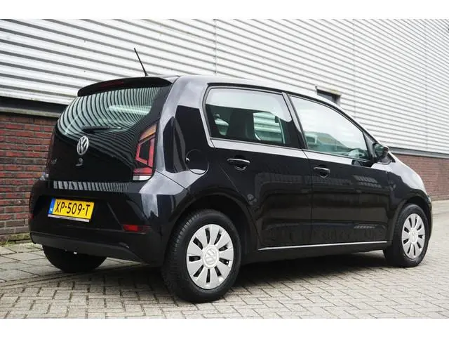 Volkswagen Up! 1.0 BMT move up!/ALL-SEASON/DAB/BLUETOOTH/2E EIGN.