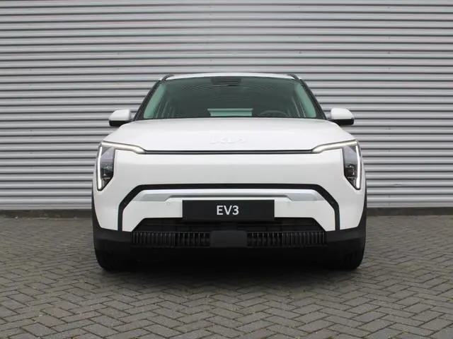 Kia EV3 Plus Advanced 81.4 kWh | Nieuw | Direct leverbaar | Actieradius tot 563 km (WLTP) | 18% bijt...