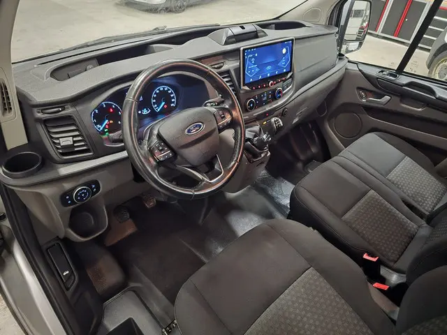 Ford Transit Custom 300 | L2H1 | Trekhaak 2800kg | Nieuwe DBriem | Wireless carplay | RAPTOR | Stoel...