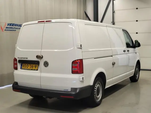 Volkswagen Transporter 2.0TDI L2/H1 Euro 6!