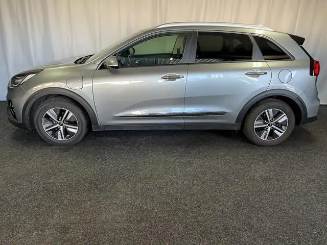Kia Niro 1.6 GDi PHEV PLUG-IN DynamicLine 1E EIGN/ECC/APPLE/CAMERA/STOELVERW.
