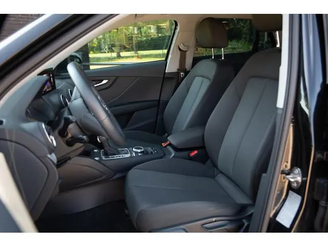 Audi Q2 35 TFSI Advanced edition , Adap. cruise, Carplay, Matrix Led, Stoelverwarming