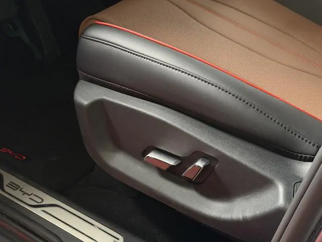 BYD SEAL U