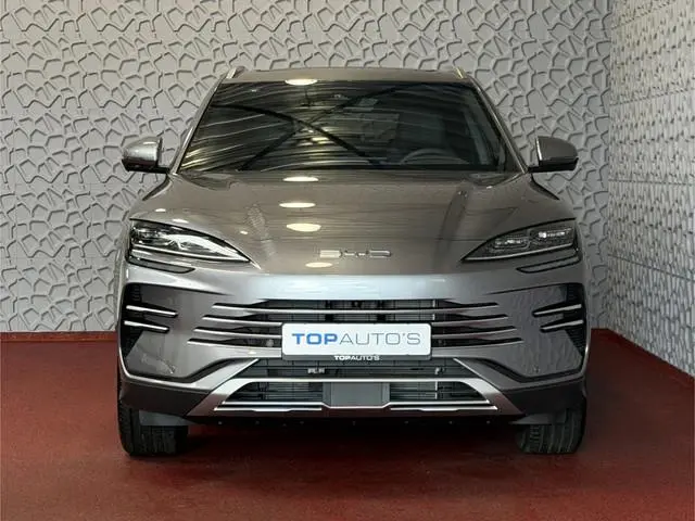 BYD SEAL U