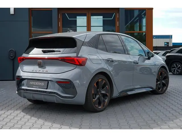 Cupra Born