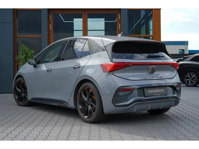 Cupra Born