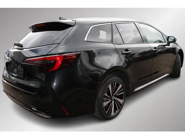 Toyota Corolla Touring Sports Hybrid 140 Dynamic, Nieuw, Voordeel! € 5.250
