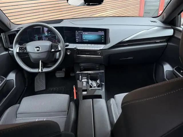 Opel Astra 1.2 Turbo Hybrid GS Cruise control adaptief / Camera / Navigatie 