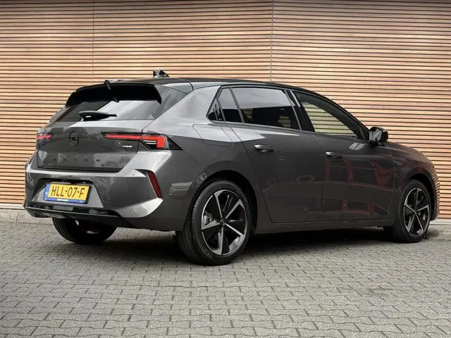 Opel Astra 1.2 Turbo Hybrid GS Cruise control adaptief / Camera / Navigatie 