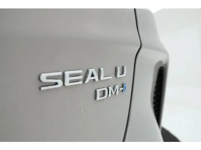 BYD SEAL U