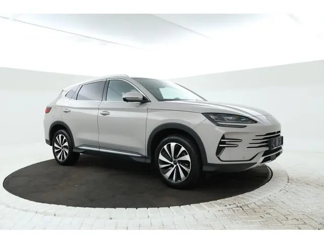 BYD SEAL U
