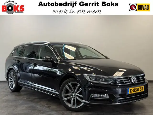 Volkswagen Passat Variant 1.4 TSI ACT Connected Series Plus Carplay Parkeerksensoren Navigatie 24 Ma...