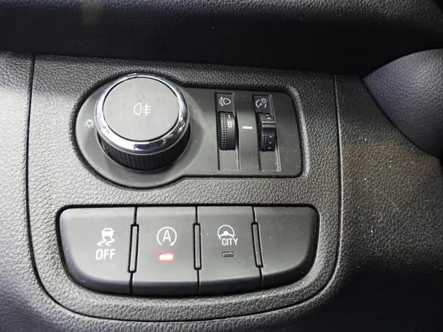 Opel KARL